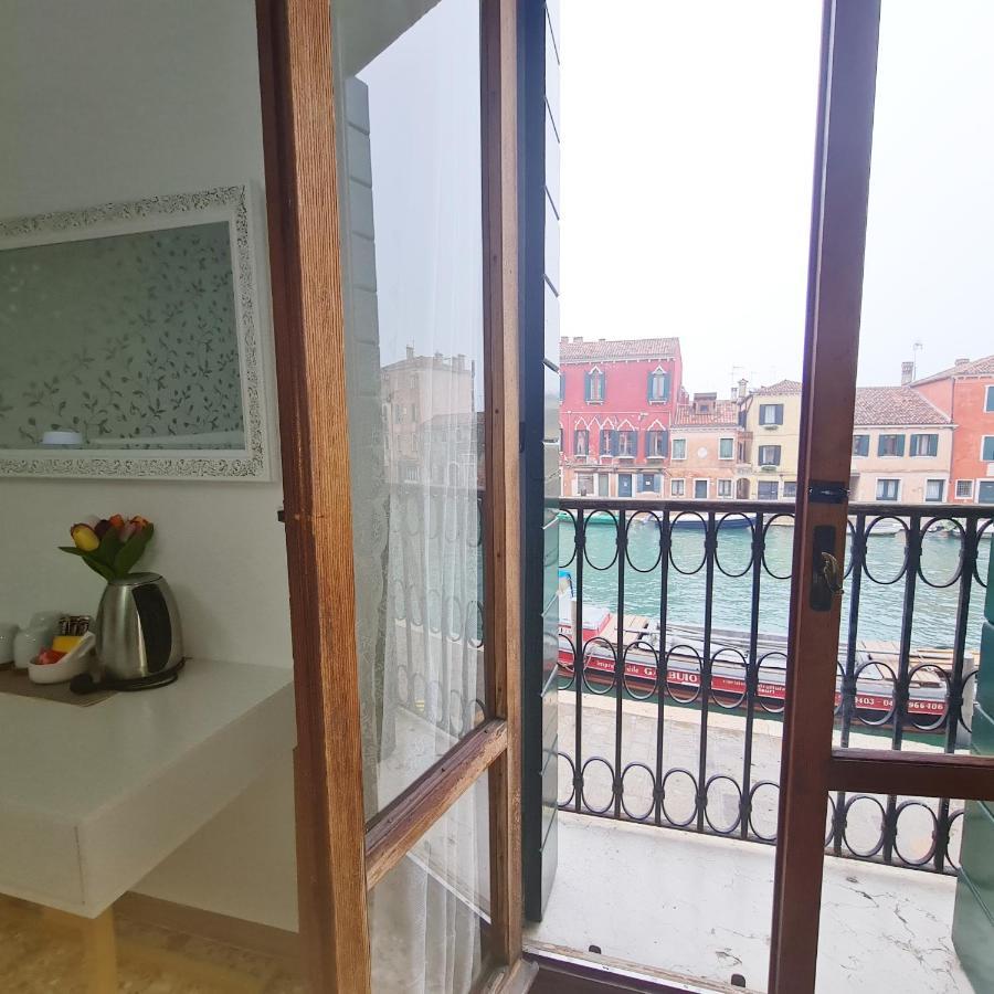 Venezia Canal View Екстериор снимка