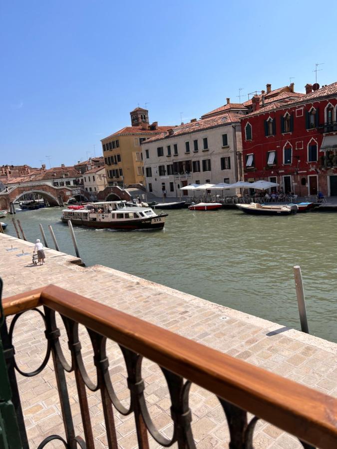 Venezia Canal View Екстериор снимка
