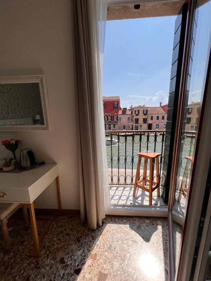 Venezia Canal View Екстериор снимка